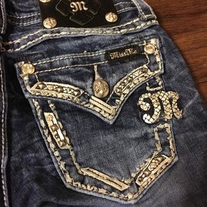 Miss Me Boot Cut Size 24